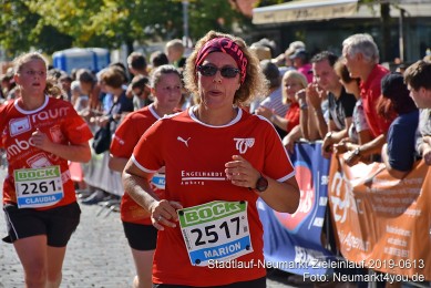 Stadtlauf-Neumarkt-Zieleinlauf-2019-0613
