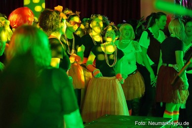 Weiberfasching-Neumarkt-2024-0099