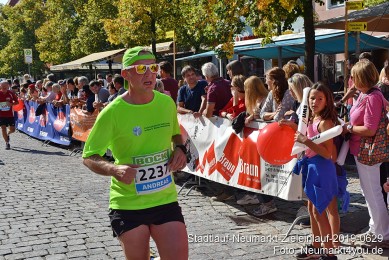 Stadtlauf-Neumarkt-Zieleinlauf-2019-0629