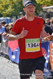 Stadtlauf-Neumarkt-Zieleinlauf-2019-0851