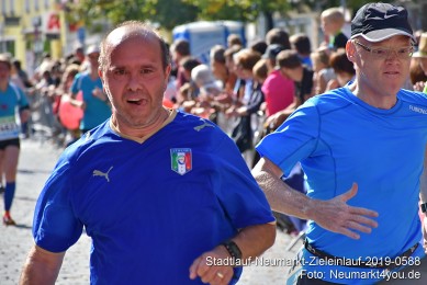 Stadtlauf-Neumarkt-Zieleinlauf-2019-0588