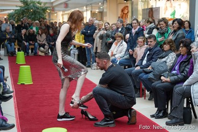 Modenschau-Fruehjahr-2023-NeuerMarkt-0028
