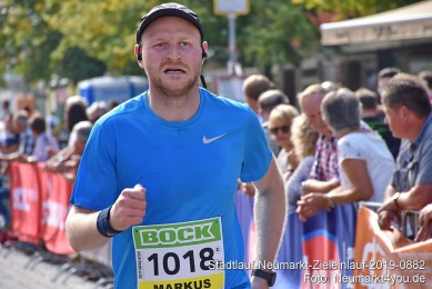 Stadtlauf-Neumarkt-Zieleinlauf-2019-0882