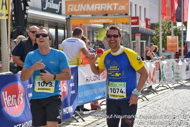 Stadtlauf-Neumarkt-Zieleinlauf-2019-1116