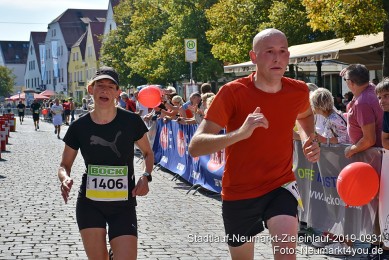 Stadtlauf-Neumarkt-Zieleinlauf-2019-0931
