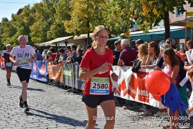 Stadtlauf-Neumarkt-Zieleinlauf-2019-0684