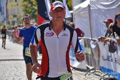 Stadtlauf-Neumarkt-Zieleinlauf-2019-0986