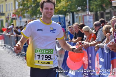 Stadtlauf-Neumarkt-Zieleinlauf-2019-0879