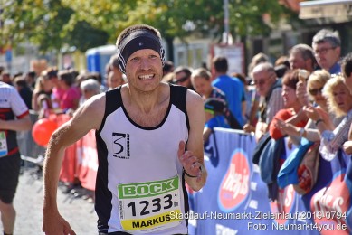 Stadtlauf-Neumarkt-Zieleinlauf-2019-0794