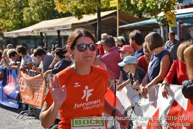 Stadtlauf-Neumarkt-Zieleinlauf-2019-0767
