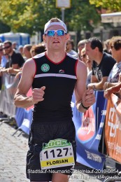 Stadtlauf-Neumarkt-Zieleinlauf-2019-0854
