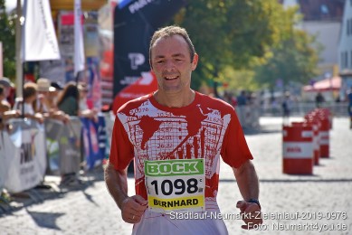 Stadtlauf-Neumarkt-Zieleinlauf-2019-0976