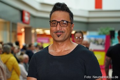 Modenschau-Fruehjahr-2023-NeuerMarkt-0106