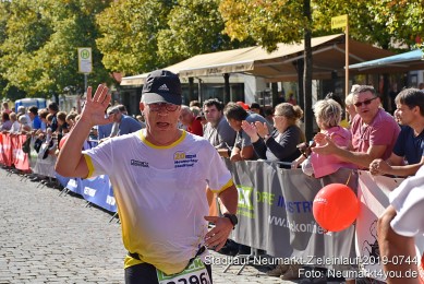 Stadtlauf-Neumarkt-Zieleinlauf-2019-0744