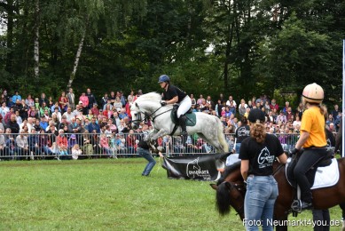 JURA-Volksfest-Pferdeshow-190819-0201