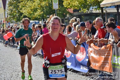 Stadtlauf-Neumarkt-Zieleinlauf-2019-0571
