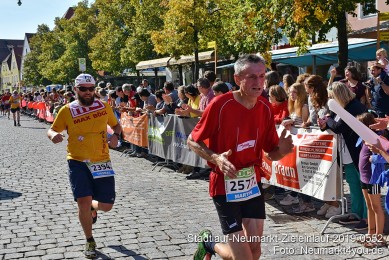 Stadtlauf-Neumarkt-Zieleinlauf-2019-0552
