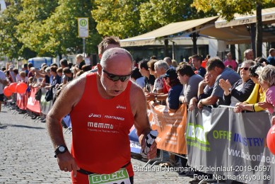Stadtlauf-Neumarkt-Zieleinlauf-2019-0597