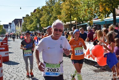 Stadtlauf-Neumarkt-Zieleinlauf-2019-0645