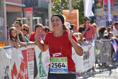 Stadtlauf-Neumarkt-Zieleinlauf-2019-1012