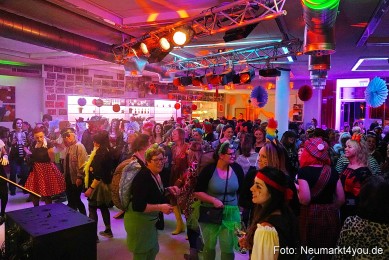 Weiberfasching-Neumarkt-2023-0066