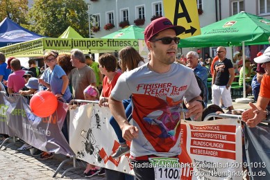 Stadtlauf-Neumarkt-Zieleinlauf-2019-1013