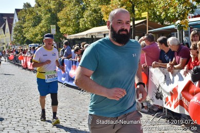 Stadtlauf-Neumarkt-Zieleinlauf-2019-0724