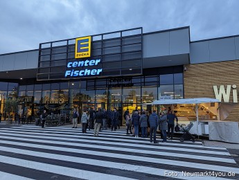 Edeka-Center-Fischer-Eroeffnung-231023-0001