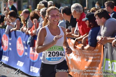 Stadtlauf-Neumarkt-Zieleinlauf-2019-0581