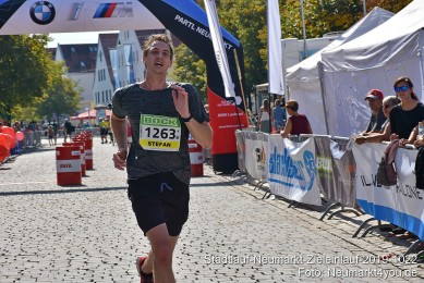 Stadtlauf-Neumarkt-Zieleinlauf-2019-1022