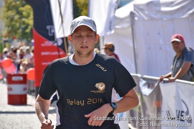 Stadtlauf-Neumarkt-Zieleinlauf-2019-1049