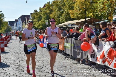 Stadtlauf-Neumarkt-Zieleinlauf-2019-0754