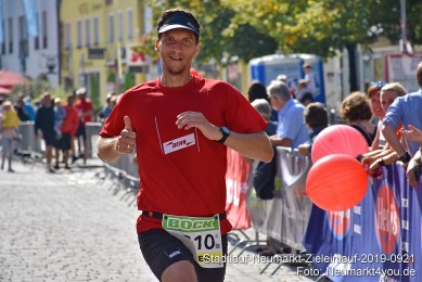Stadtlauf-Neumarkt-Zieleinlauf-2019-0921