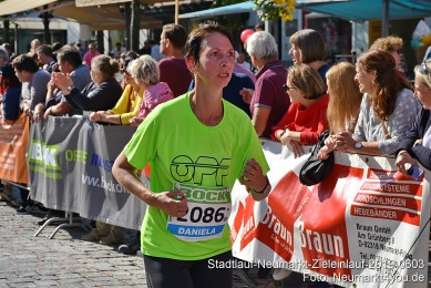 Stadtlauf-Neumarkt-Zieleinlauf-2019-0603