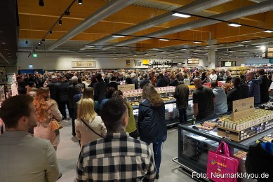 Edeka-Center-Fischer-Eroeffnung-231023-0011