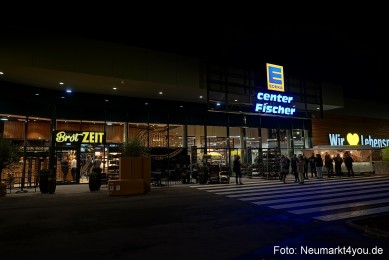 Edeka-Center-Fischer-Eroeffnung-231023-0090