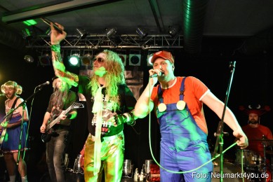 Weiberfasching-Neumarkt-2020-200220-0054