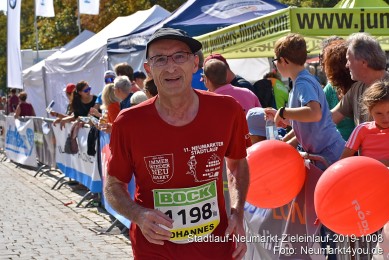 Stadtlauf-Neumarkt-Zieleinlauf-2019-1008