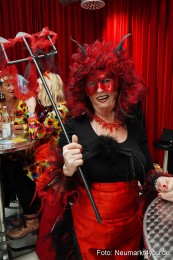 Weiberfasching-Neumarkt-2023-0017