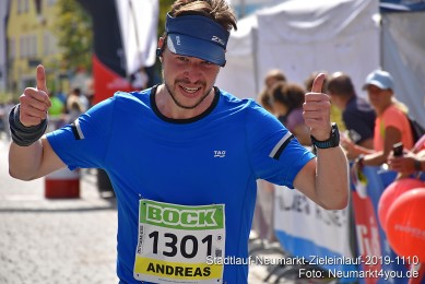Stadtlauf-Neumarkt-Zieleinlauf-2019-1110