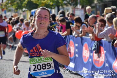 Stadtlauf-Neumarkt-Zieleinlauf-2019-0567