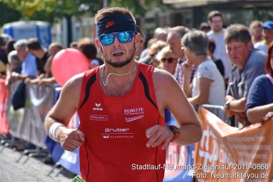Stadtlauf-Neumarkt-Zieleinlauf-2019-0868