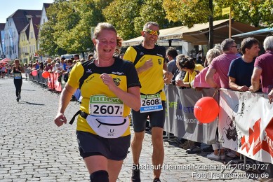 Stadtlauf-Neumarkt-Zieleinlauf-2019-0727
