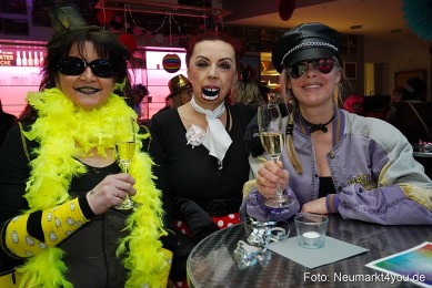 Weiberfasching-Neumarkt-2023-0015