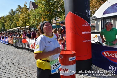 Stadtlauf-Neumarkt-Zieleinlauf-2019-0636