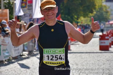 Stadtlauf-Neumarkt-Zieleinlauf-2019-0974