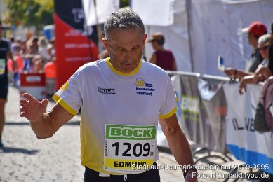 Stadtlauf-Neumarkt-Zieleinlauf-2019-0995