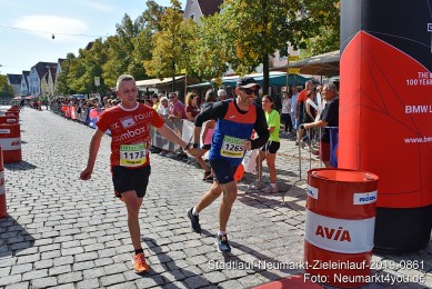 Stadtlauf-Neumarkt-Zieleinlauf-2019-0861