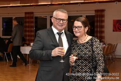 42-Herbstball-Blau-Silber-2019-0022