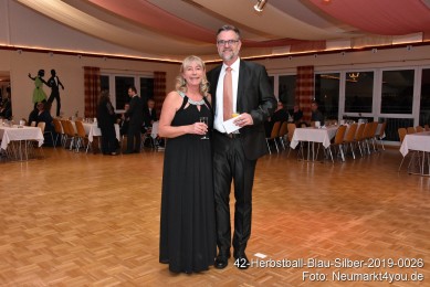 42-Herbstball-Blau-Silber-2019-0026